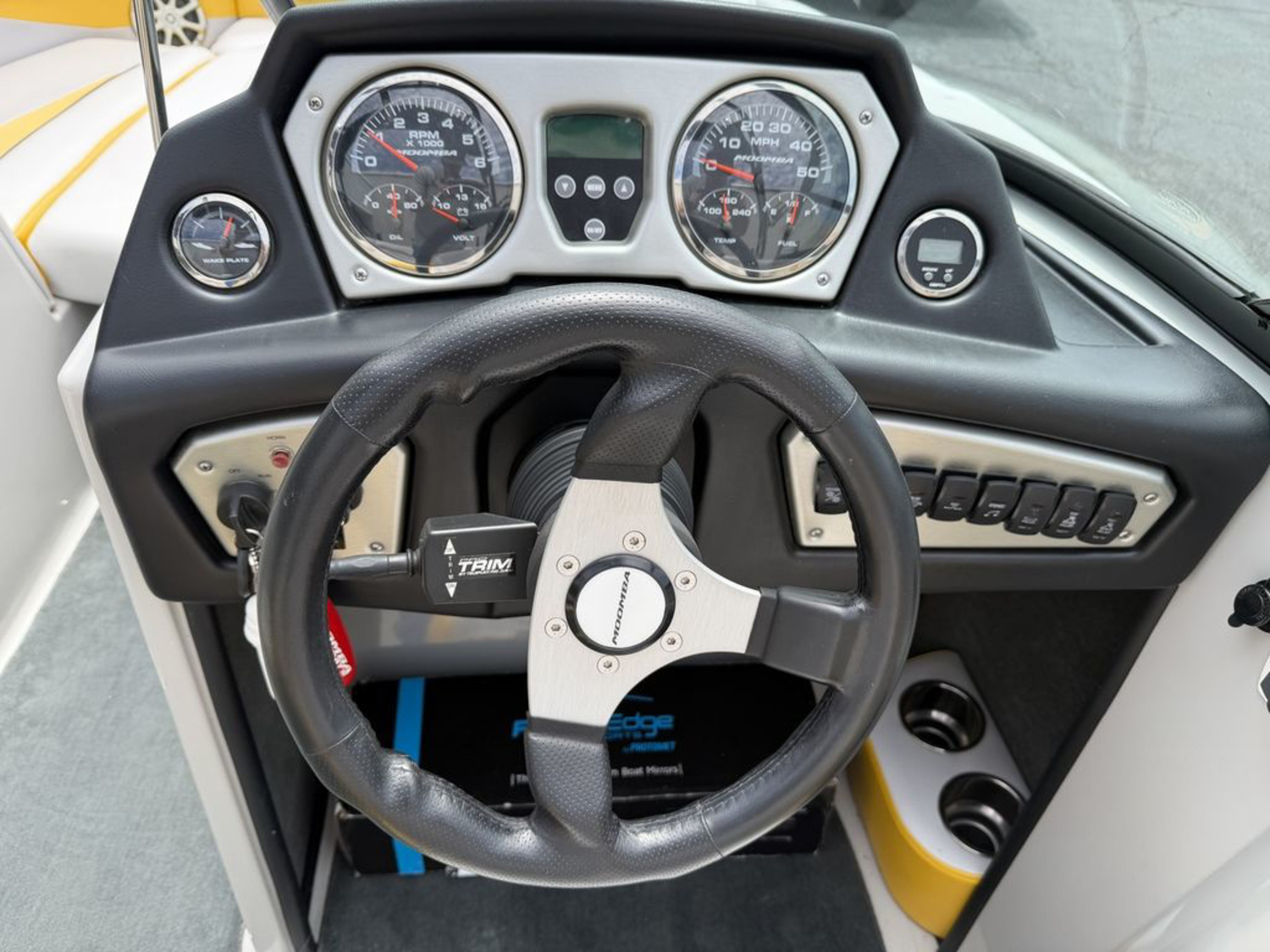 2012 MOOMBA MOJO 2.5
