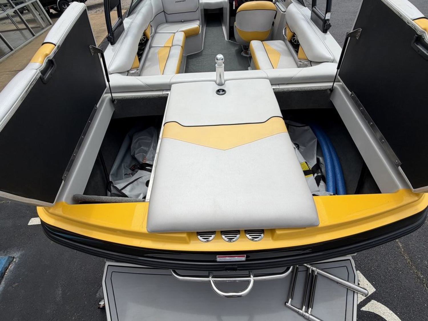 2012 MOOMBA MOJO 2.5