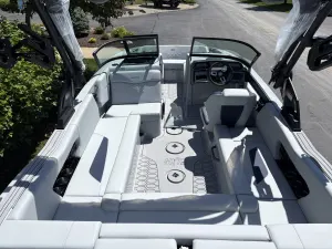 2026-mastercraft-nxt22-138264-image7