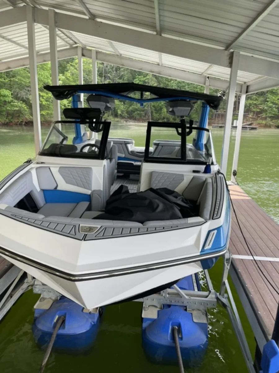 2024-nautique-g23-138279-image5.webp