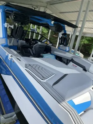 2024-nautique-g23-138279-image6.webp