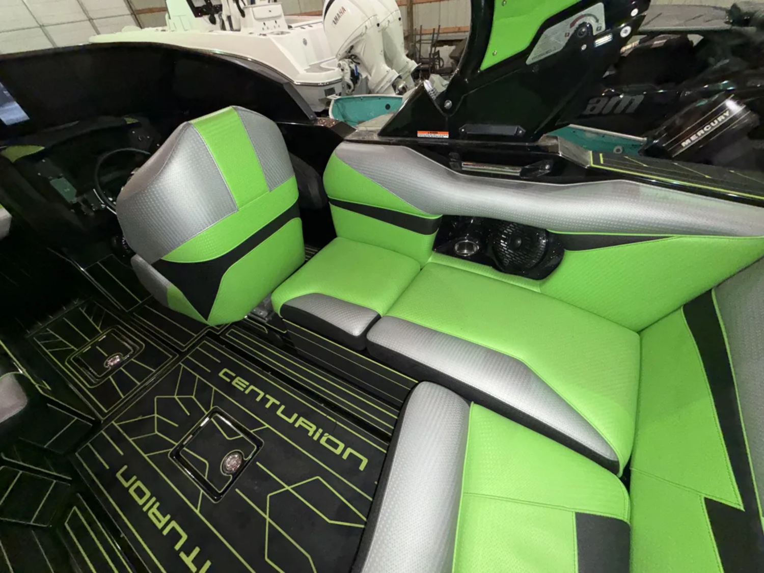 2021 Centurion Boats Fi21