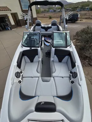 2017-mastercraft-x46-138320-image7.webp