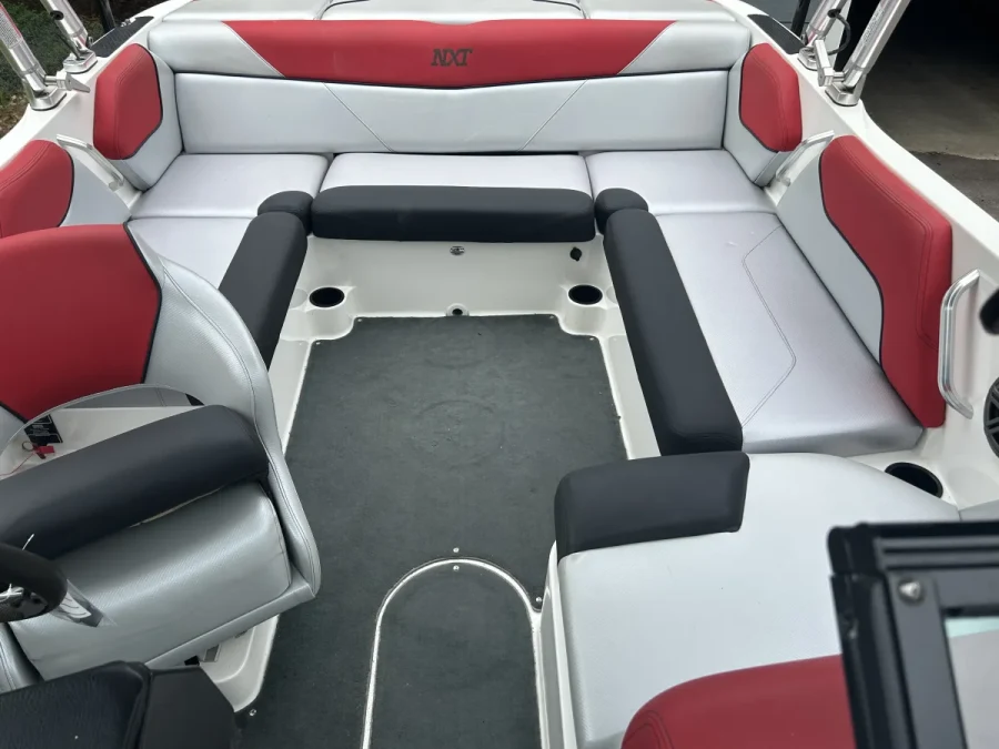 2016-mastercraft-nxt20-138346-image6.webp