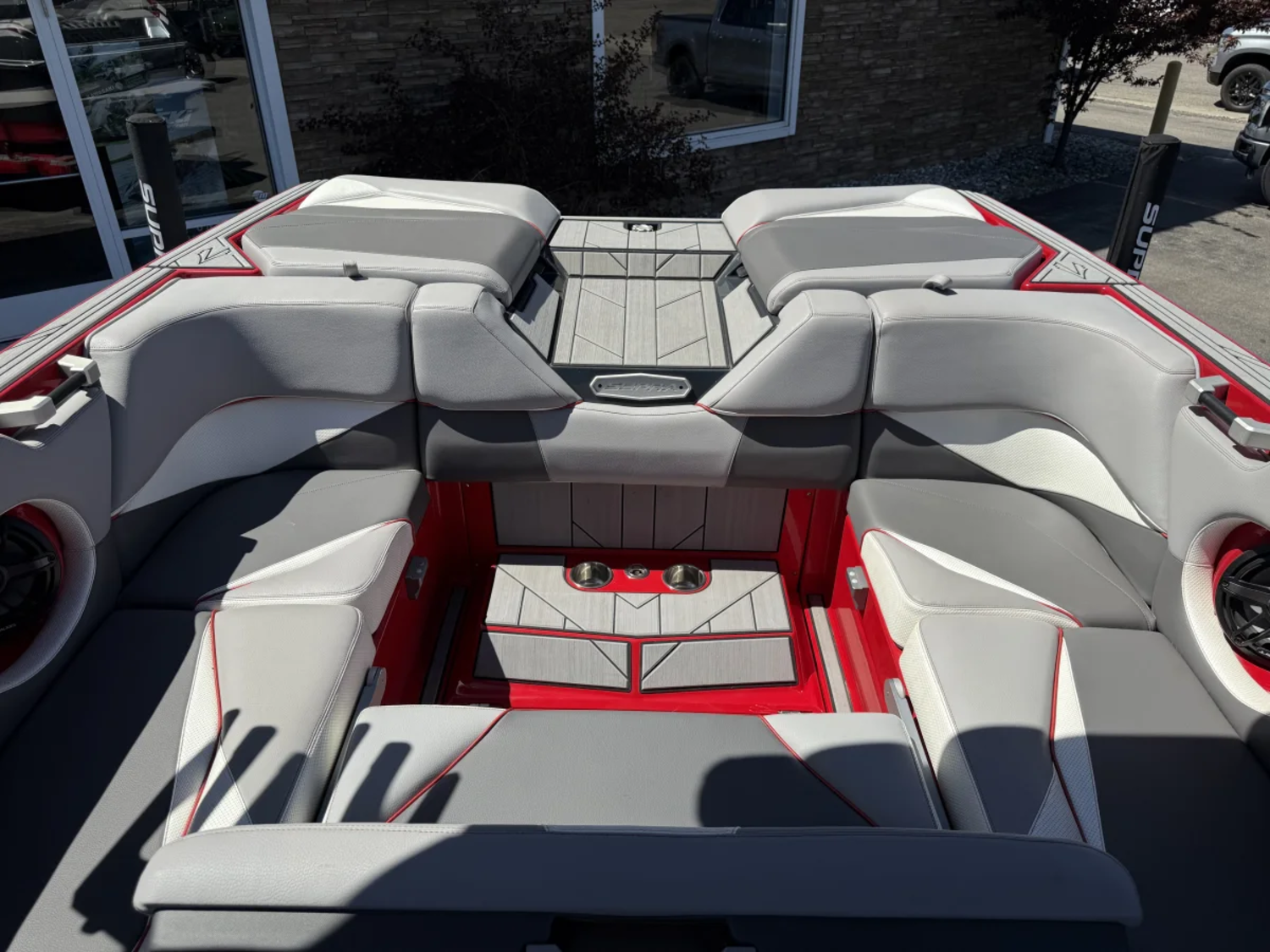2019 Supra SL 400