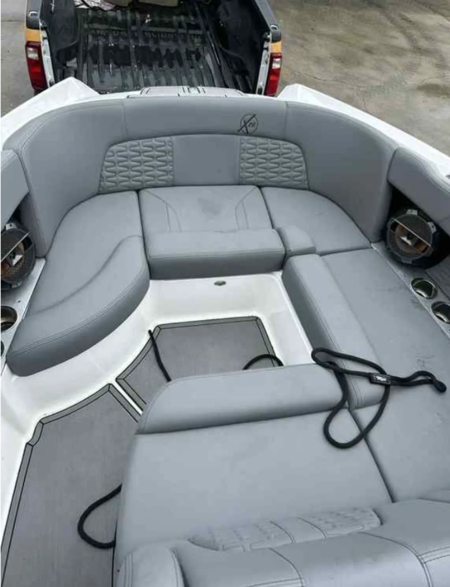 2022 MasterCraft X26