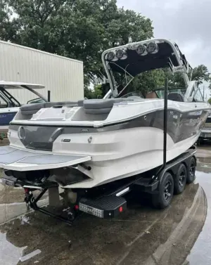 2022-mastercraft-x26-138352-image9_200750.webp