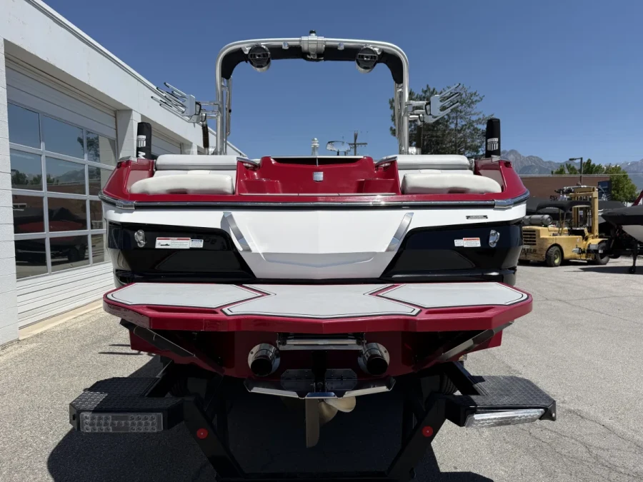 2020-mastercraft-x24-138354-image5.webp