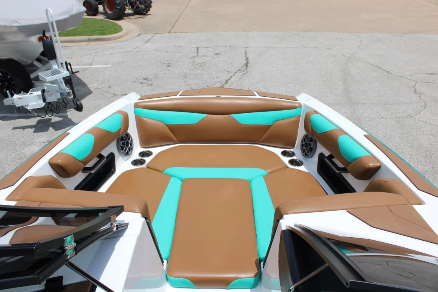 2022 Axis A22