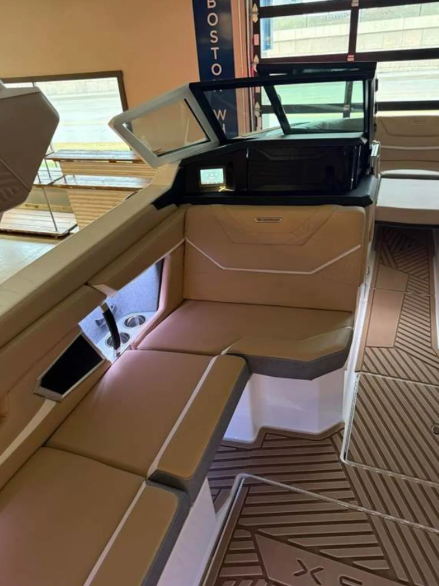 2025 MasterCraft XStar 23