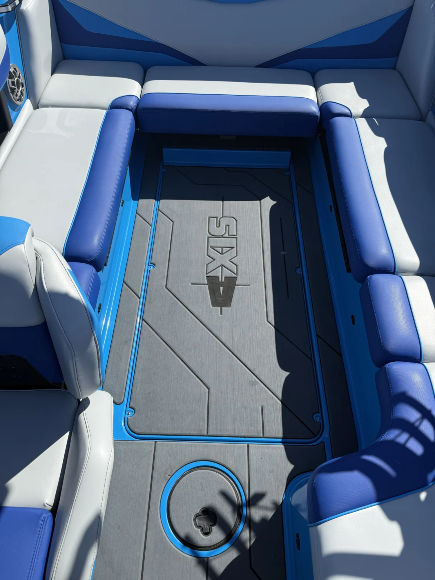 2020 AXIS T23 WAKE BOAT