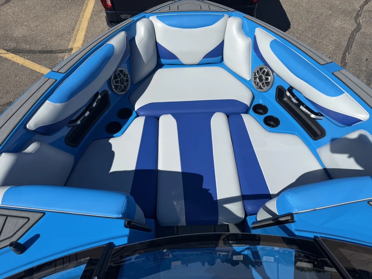 2020 AXIS T23 WAKE BOAT
