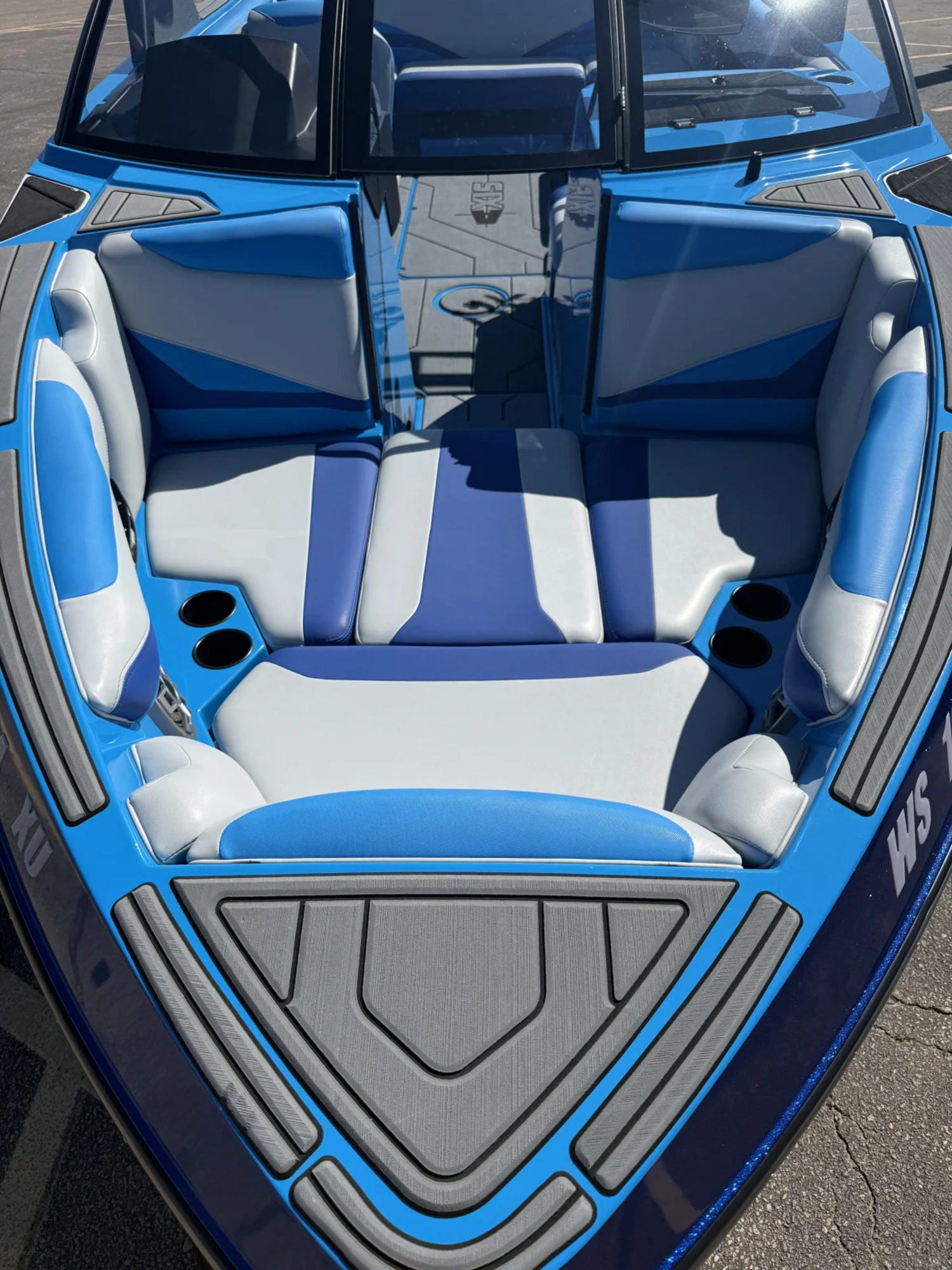 2020 AXIS T23 WAKE BOAT