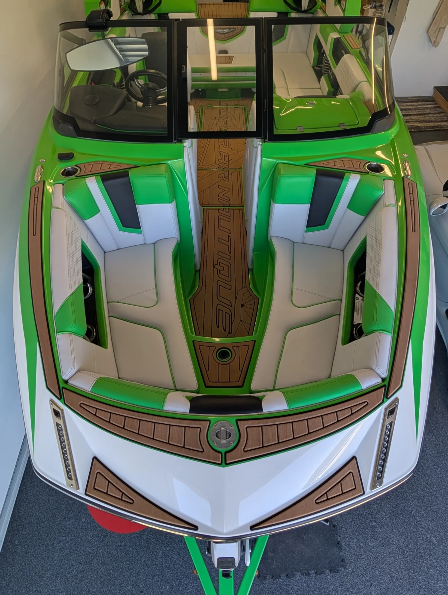 Nautique G21