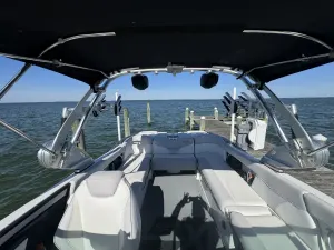 2018-mastercraft-xt25-138380-image11.webp