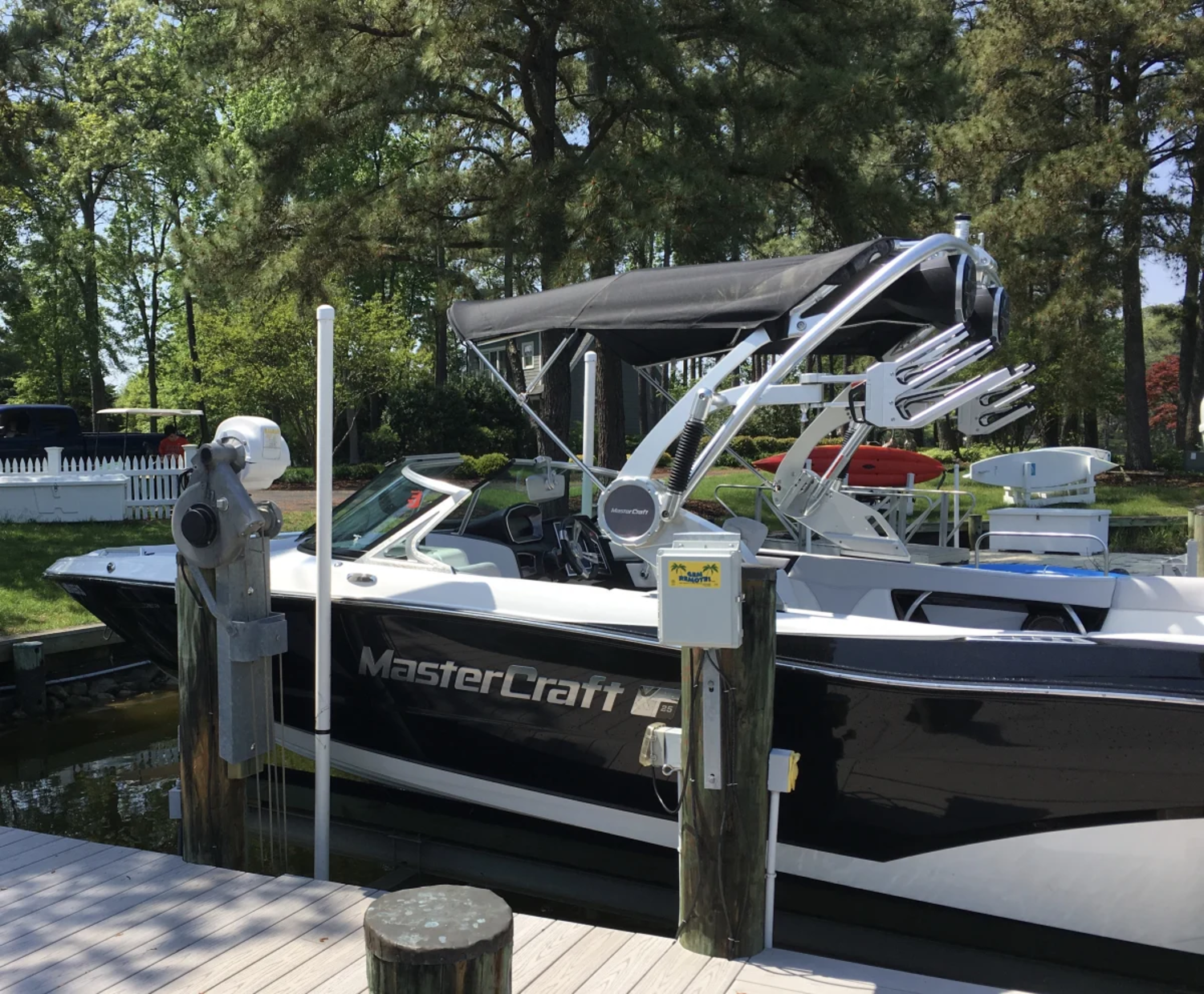 2018 Mastercraft XT25 Ski Wakesurf