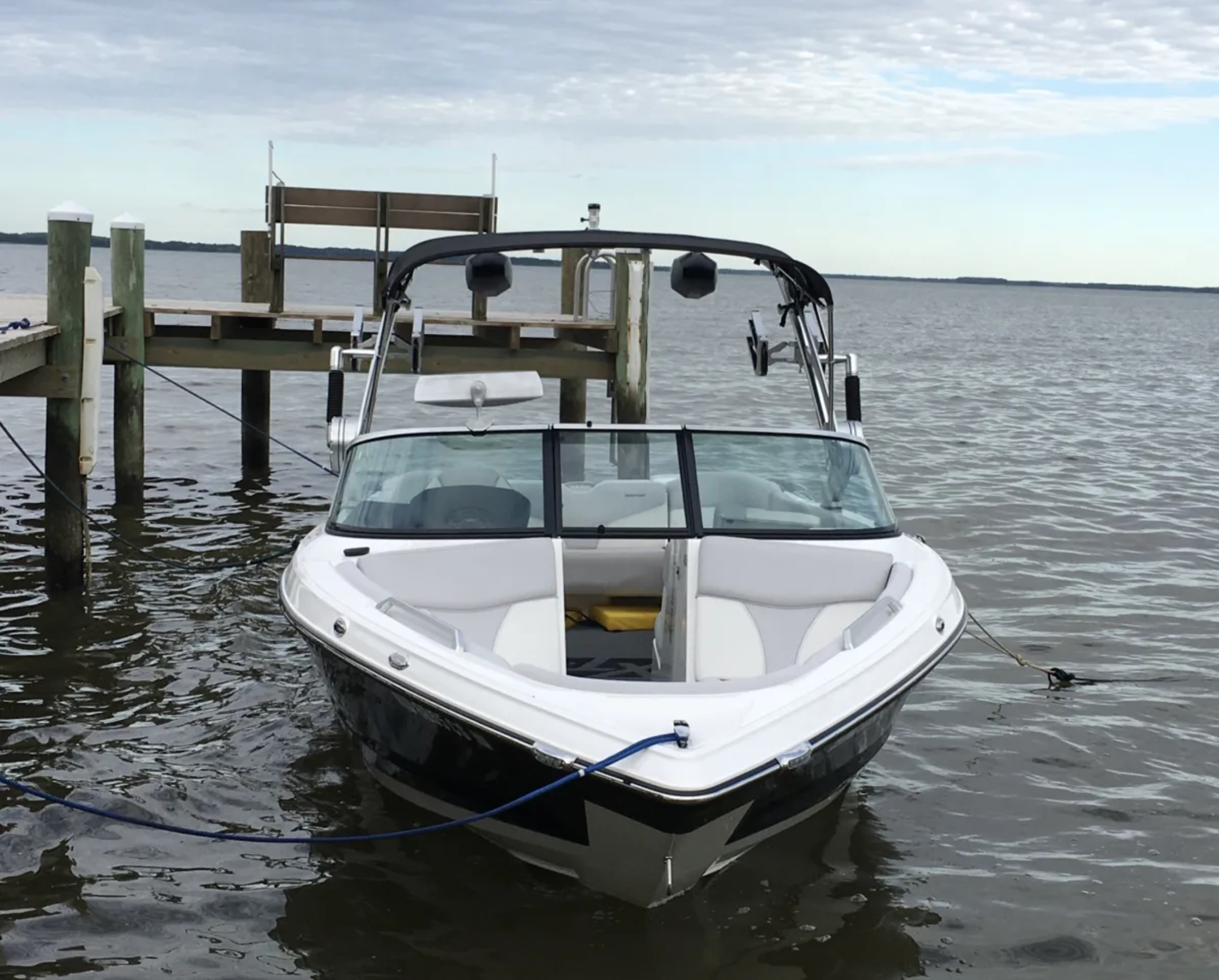 2018 Mastercraft XT25 Ski Wakesurf
