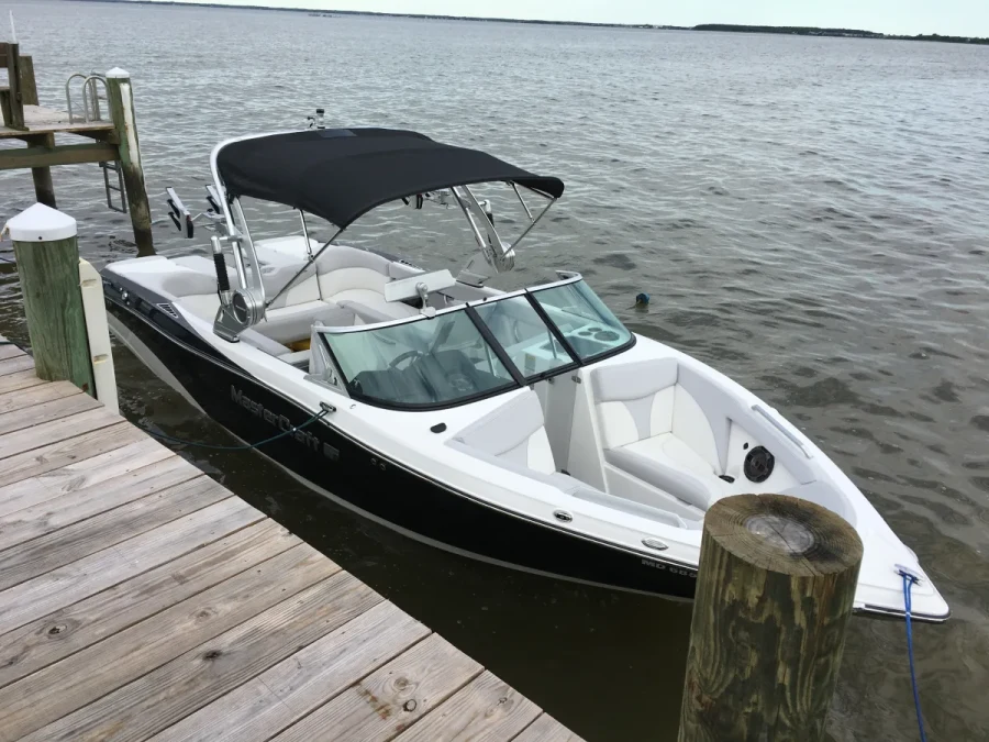 2018-mastercraft-xt25-138380-image6.webp