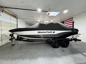 2021-mastercraft-xt23-138384-image19.webp