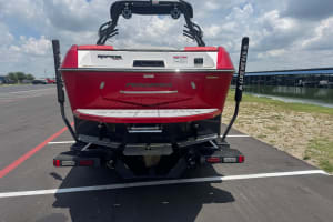 2019-moomba-max-138390-image10