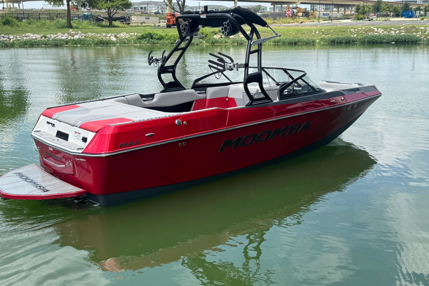 2019 Moomba Max