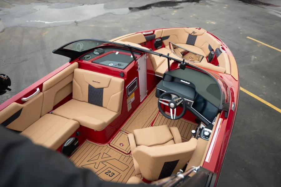 2026-mastercraft-xt23-138401-image10.webp