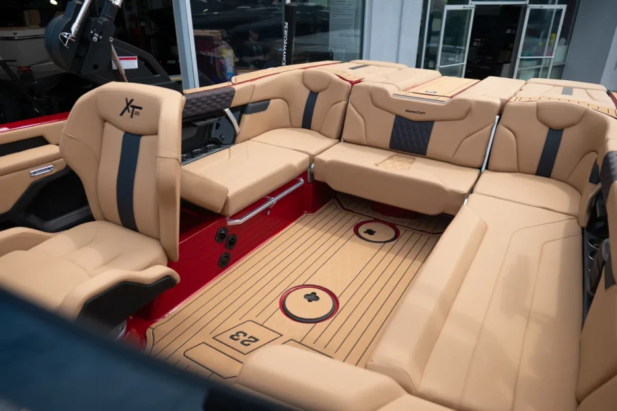 2026-mastercraft-xt23-138401-image15.webp