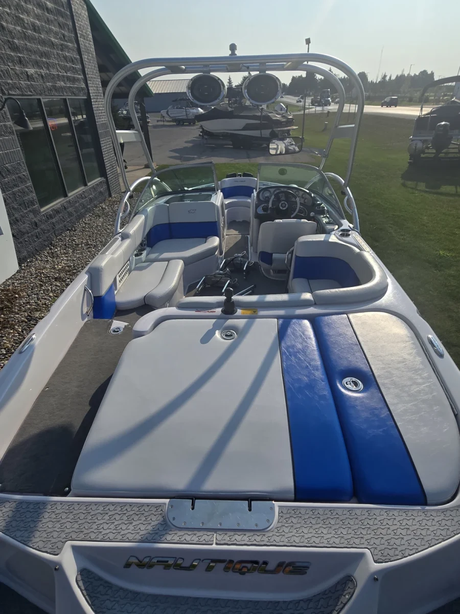 2008-nautique-air-nautique-sv-211-138407-image3.webp