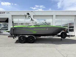 2014-mastercraft-x10-138423-image0.webp