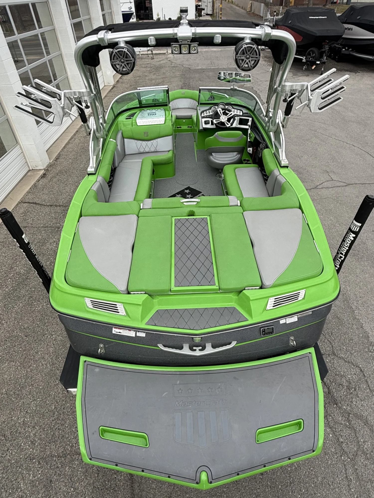 2014 21' MasterCraft X10 Bowrider