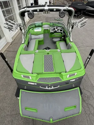 2014-mastercraft-x10-138423-image19.webp