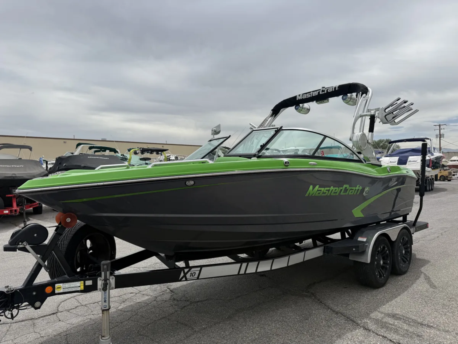 2014 21' MasterCraft X10 Bowrider