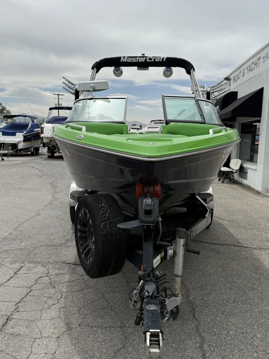 2014-mastercraft-x10-138423-image6.webp