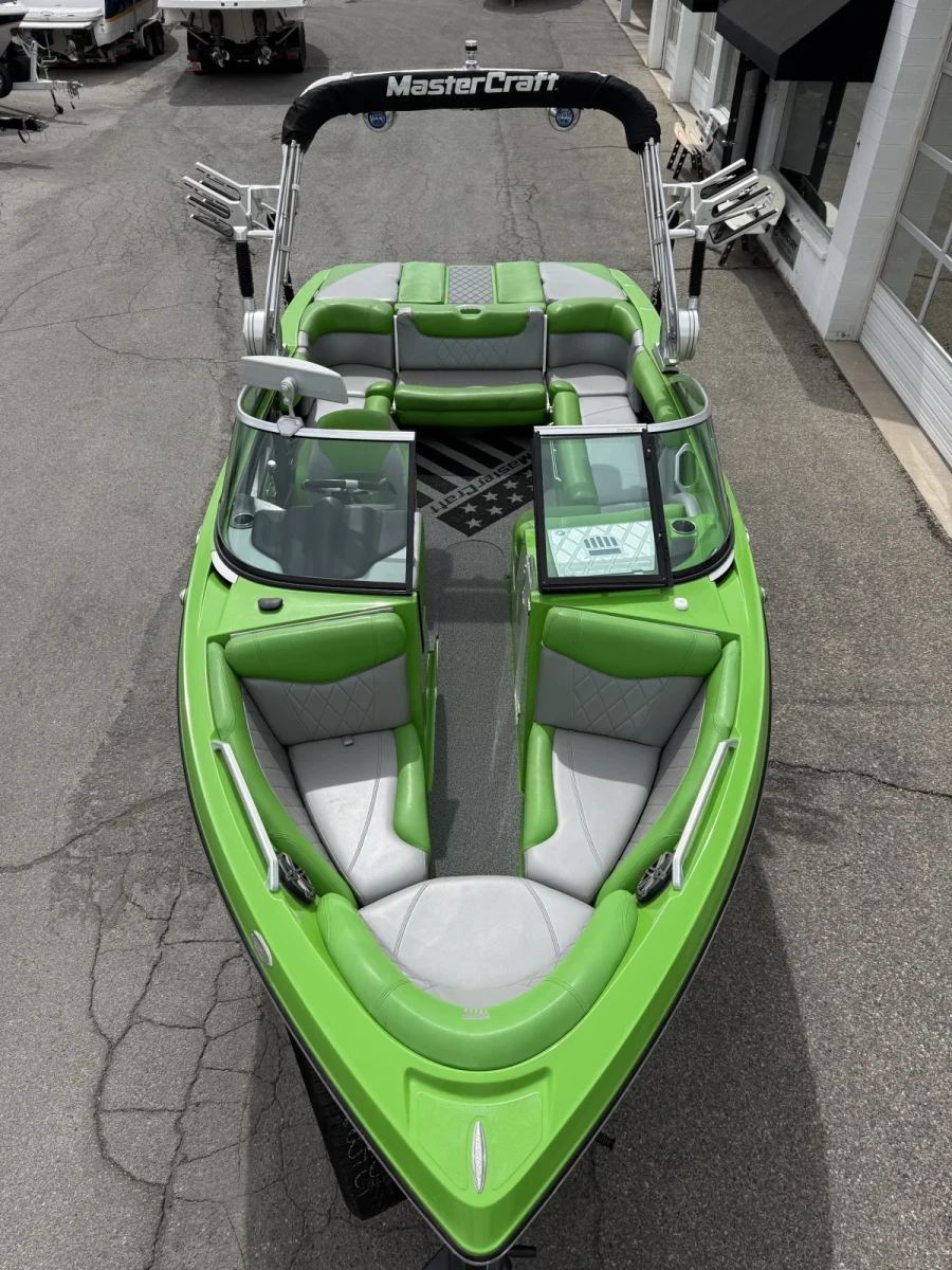 2014-mastercraft-x10-138423-image7.webp