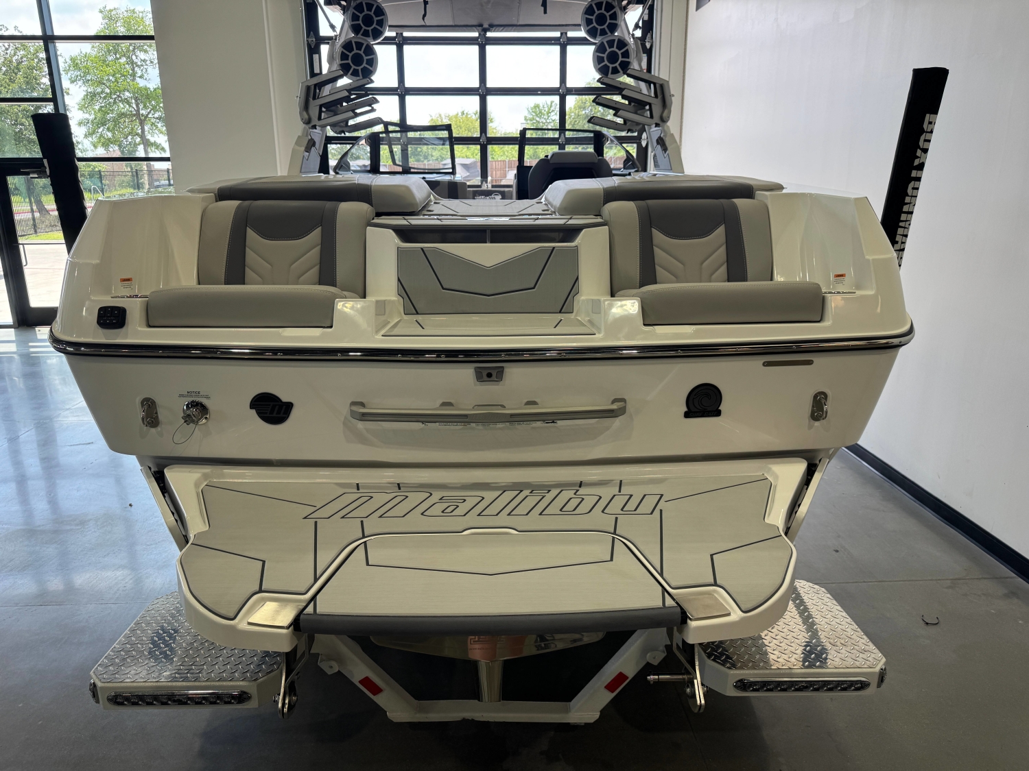 2026 Malibu Wakesetter 25 LSV