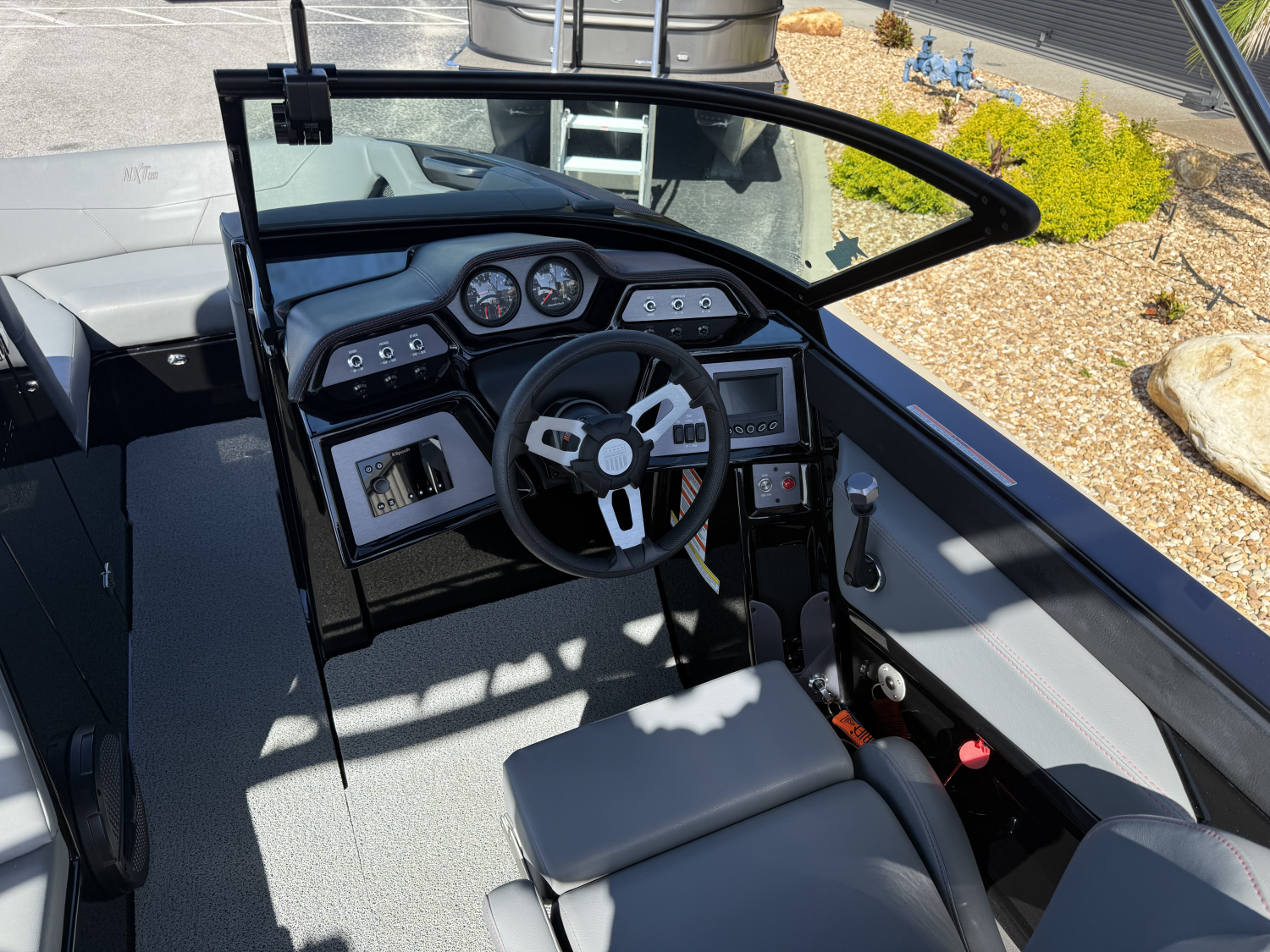 2023 MasterCraft NXT20