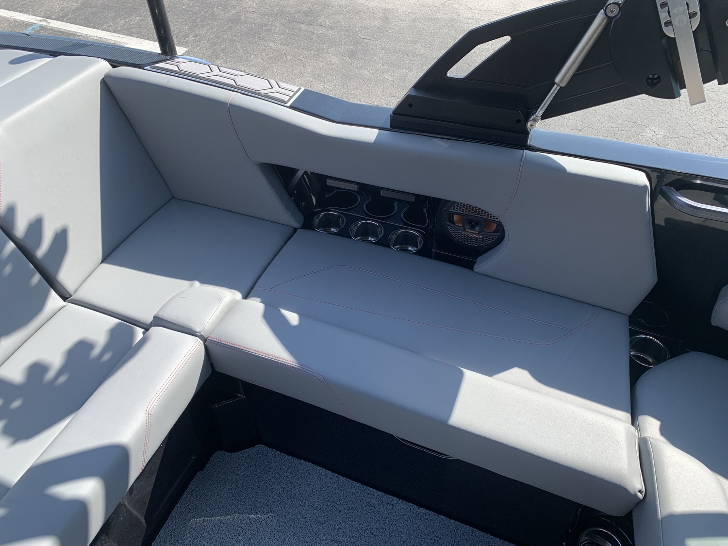 2023 MasterCraft NXT20
