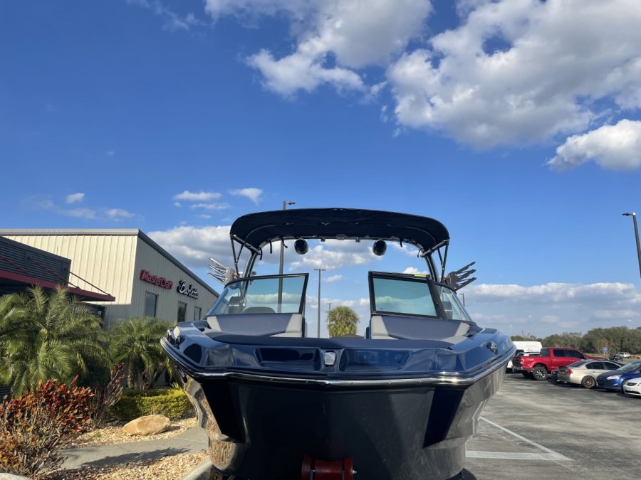 2023-mastercraft-nxt21-138453-image3