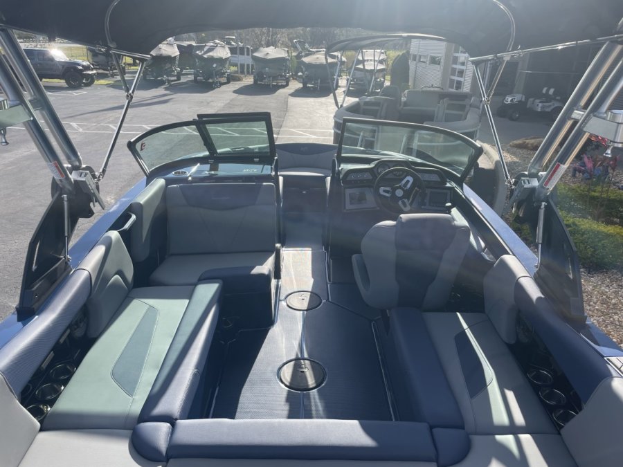 2023-mastercraft-nxt21-138453-image8