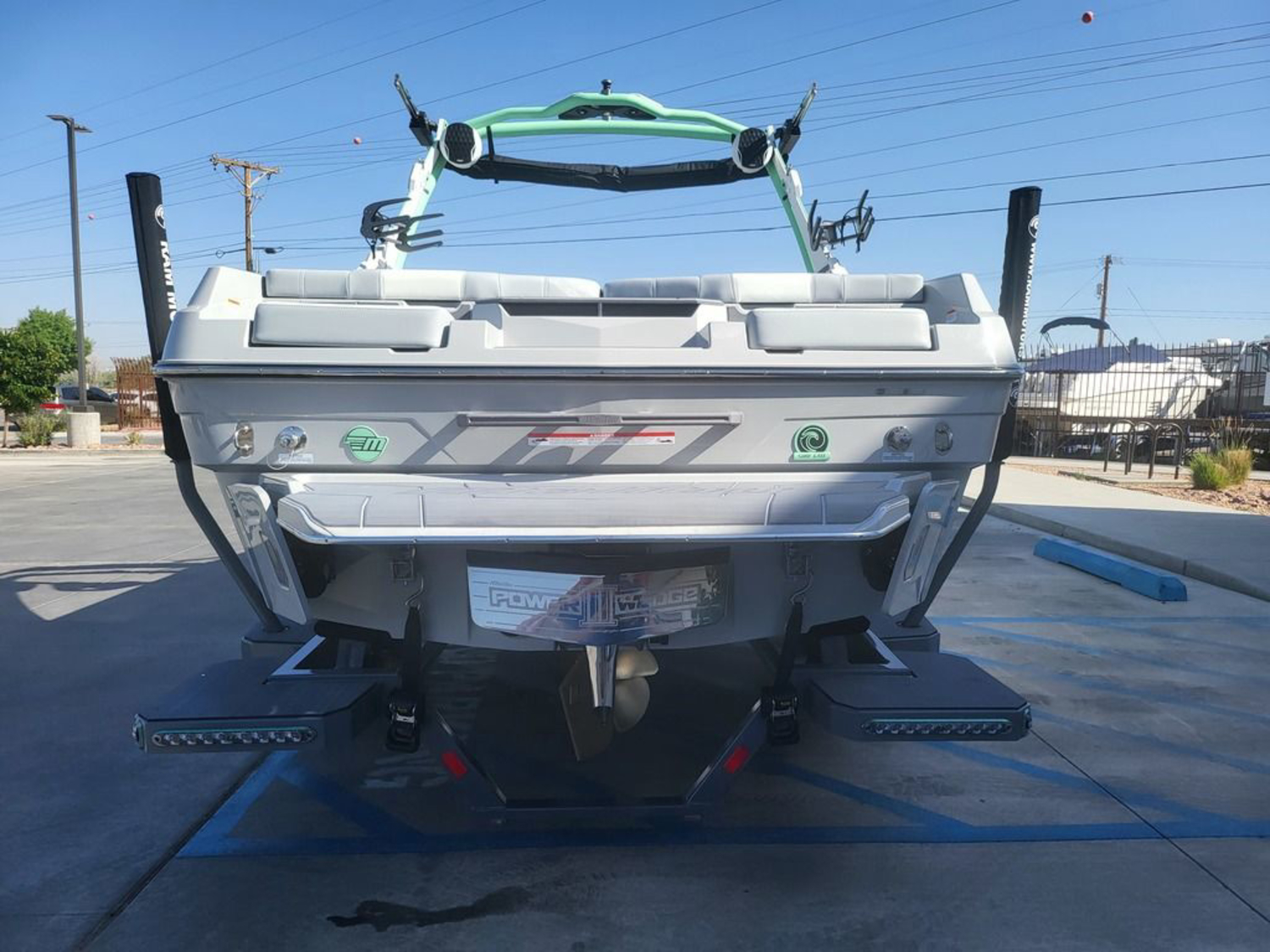 2026 Malibu Boats 21 LX