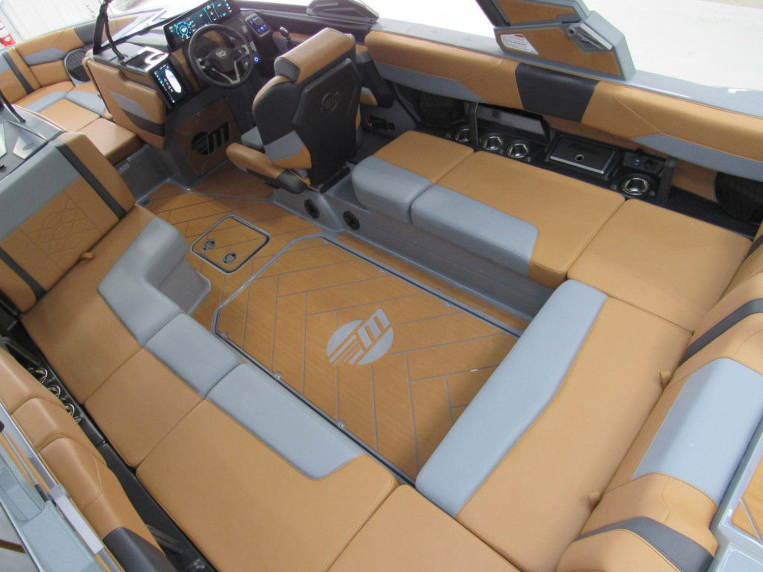 2026 Malibu Boats 23 LSV