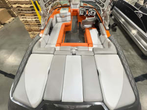 2014-mastercraft-x30-138464-image11