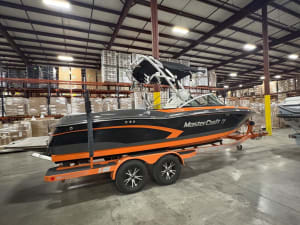 2014-mastercraft-x30-138464-image2