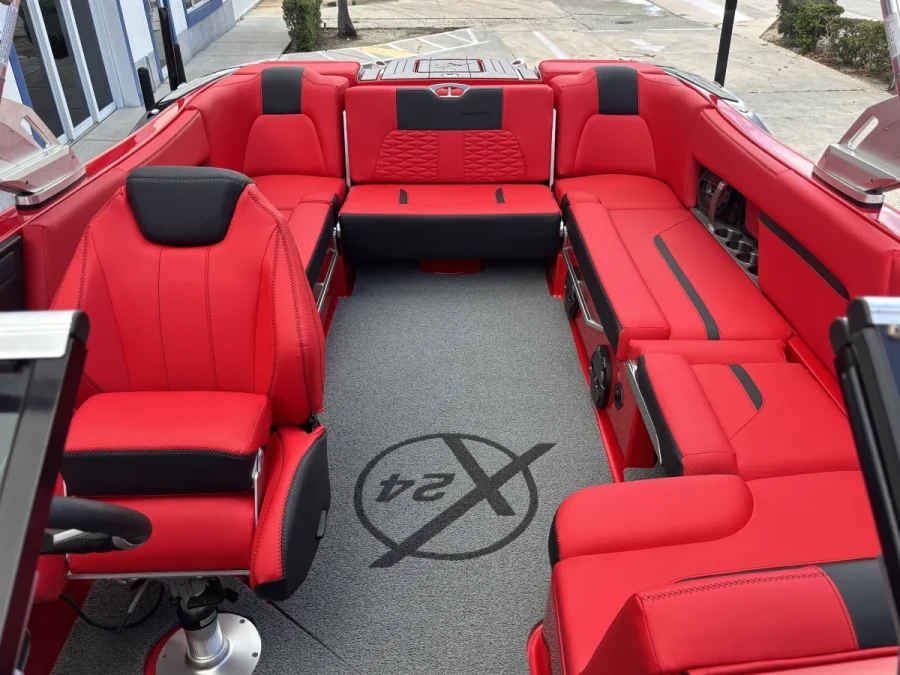 2020-mastercraft-x24-140166-image12.webp