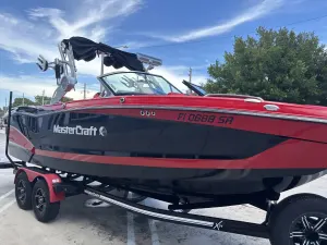 2020-mastercraft-x24-140166-image2.webp