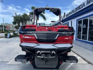 2020-mastercraft-x24-140166-image4.webp