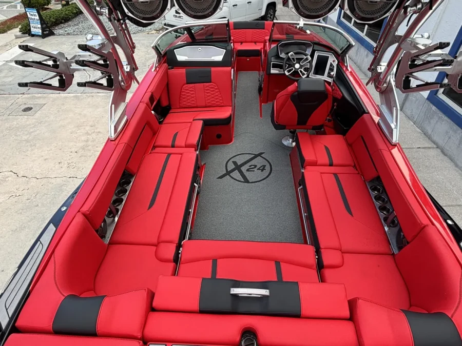 2020-mastercraft-x24-140166-image6.webp