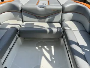 2017-mastercraft-xt20-140168-image7.webp