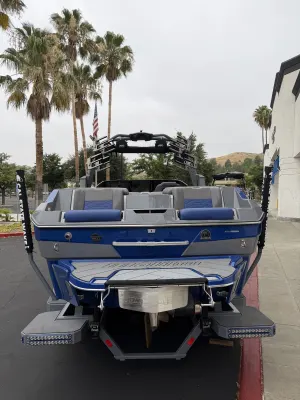 2022-malibu-wakesetter-25-lsv-140185-image3
