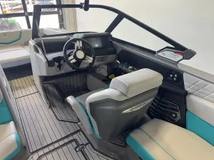 2023-nautique-g23-140201-image24